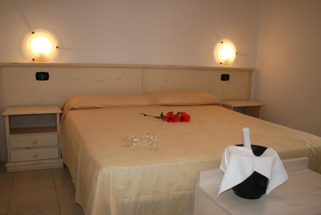 Hotel Residence Turium Santa Maria Del Cedro Ruang foto